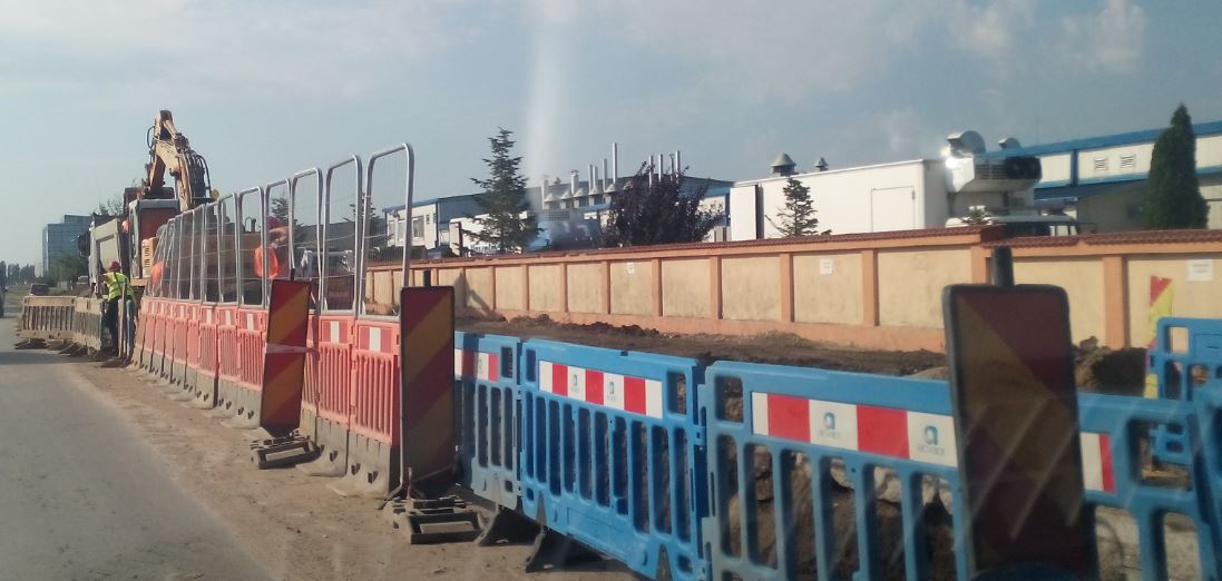 201808.02 - lucreaza la canalizare